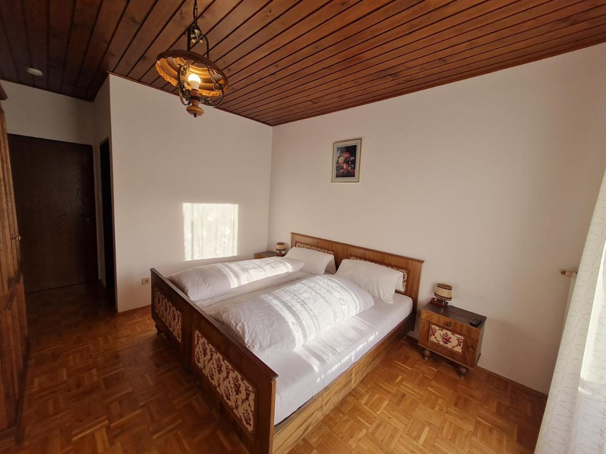 Apartmenthaus Almwiese Flattnitz ภายนอก รูปภาพ