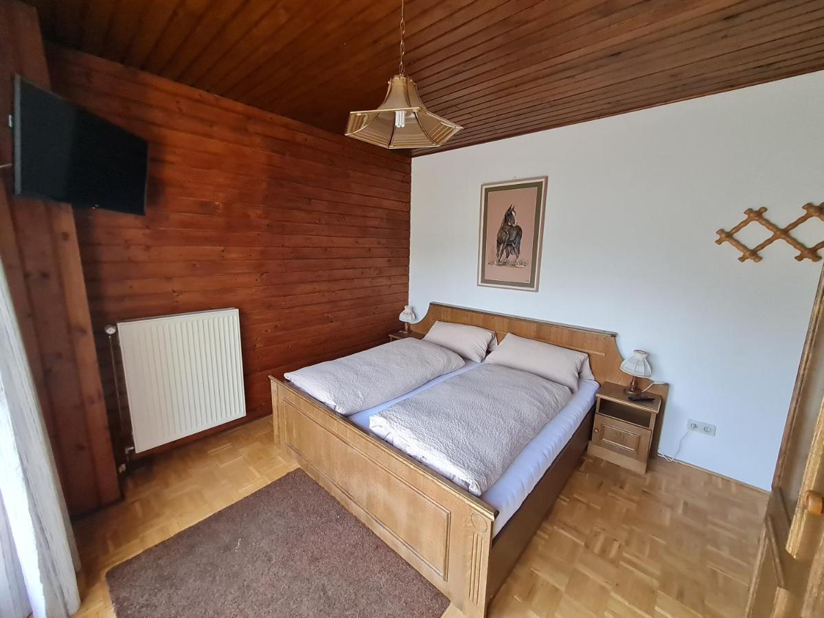Apartmenthaus Almwiese Flattnitz ภายนอก รูปภาพ