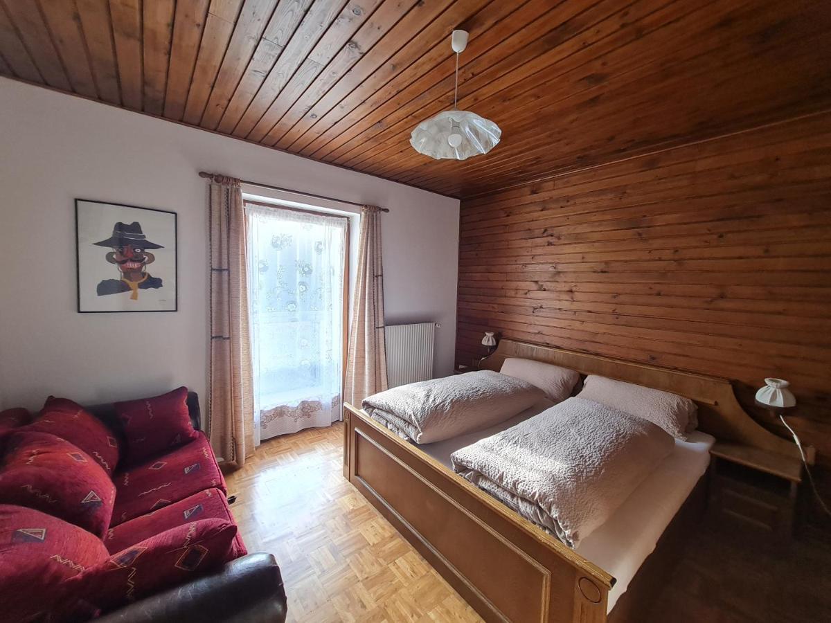 Apartmenthaus Almwiese Flattnitz ภายนอก รูปภาพ