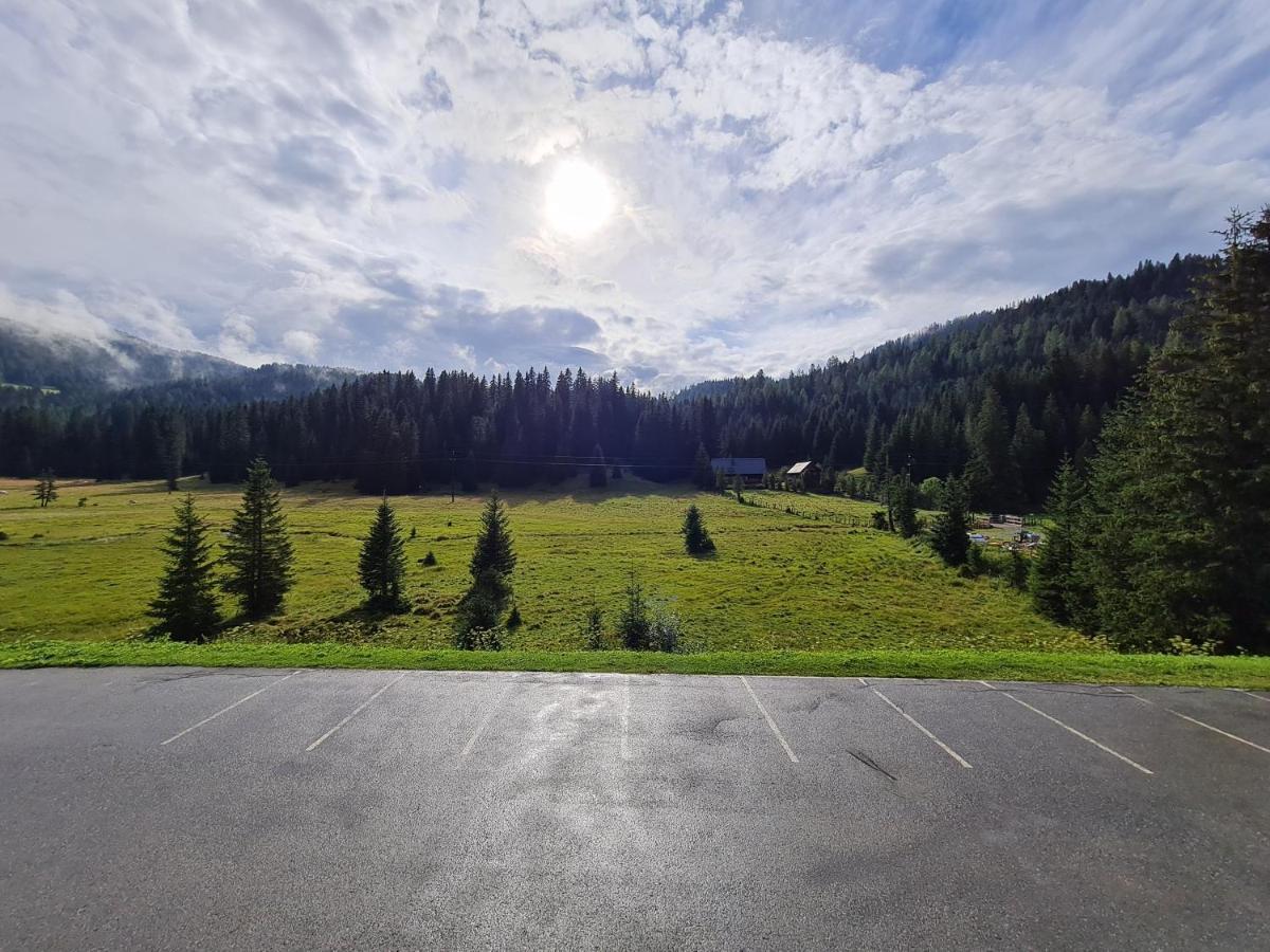 Apartmenthaus Almwiese Flattnitz ภายนอก รูปภาพ